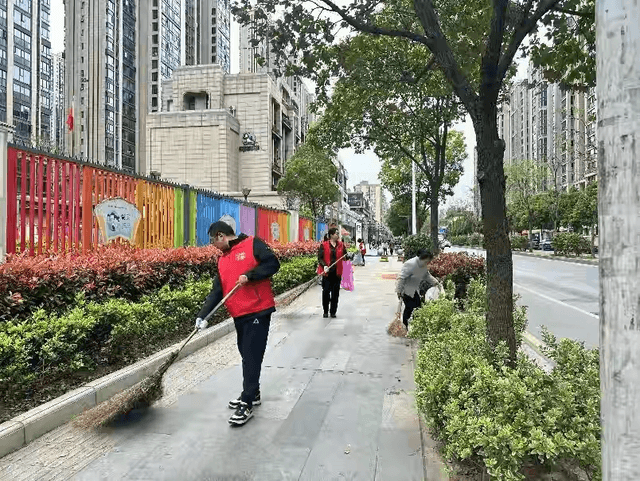 从“旁观者”到“当家人” 长沙黎托街道明城社区探索环境治理新范式