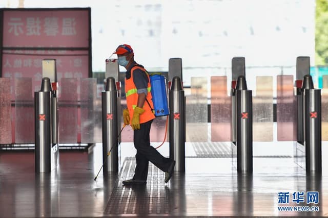 湖南株洲:加强防疫保障旅客安全出行
