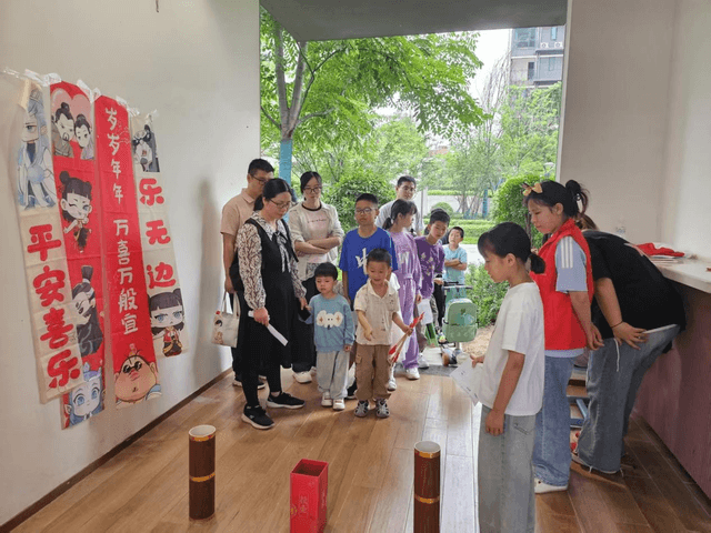 “利剑护蕾”护成长 寓教于乐庆“六一” ——仙姑岭社区开展儿童安全主题游园会