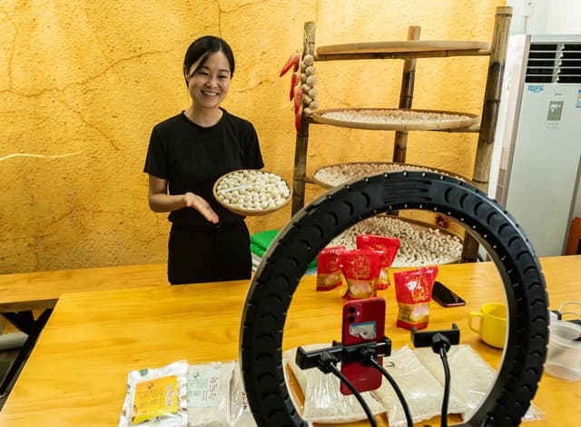 湖北秭归:传统酵母助增收