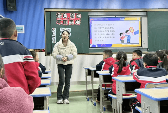 江西玉山 : 从“心”启航  “育”见美好