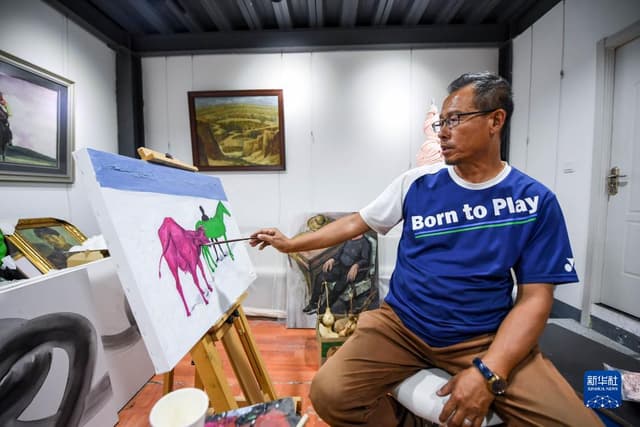 内蒙古包头:乡村艺术区吸引八方客