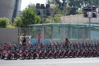 北京:电动自行车楼道充电且拒不改正 将影响征信