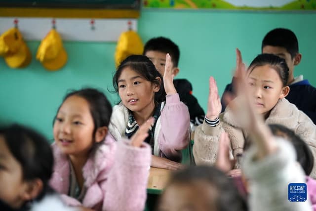 探访山西稷山吴璧小学安置点