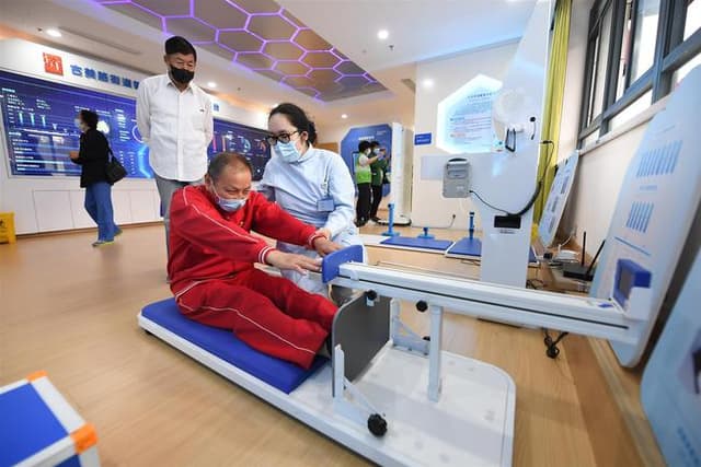 上海闵行:打造“三张名片 提升为老服务质量