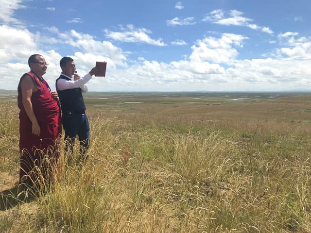 全国政协委员达扎:保护“中华水塔”,支持设立若尔盖国家公园