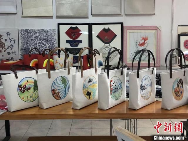 宁夏非遗传承人:将指间绣品变成“艺术活化石”