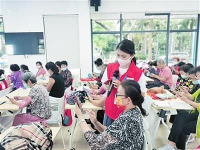 海南三亚:为群众解忧愁办实事只有“进行时”没有“完成时”