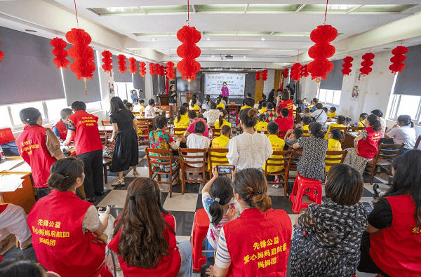 江苏泰州市姜堰区:关爱残障儿童 用心传递温情