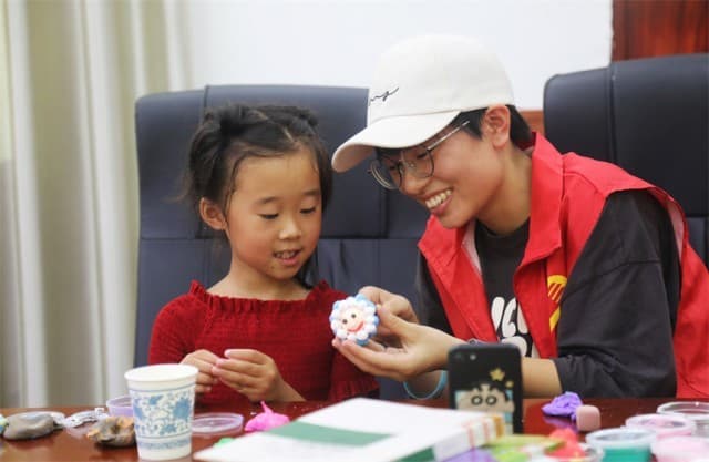 江西东乡:童心港湾 七彩假期