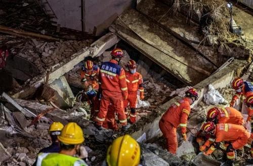 重庆武隆食堂坍塌事故调查:初判“疑似燃气泄漏燃爆”