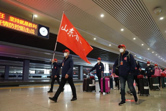 哪里需要就去哪里!数万医护驰援 同心守“沪”