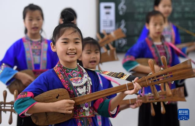 广西三江:丰富多彩的侗乡校园生活