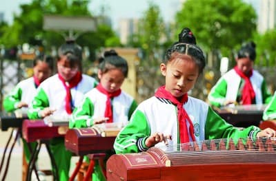 江西鹰潭:开展业余活动 助推“双减”走深走实